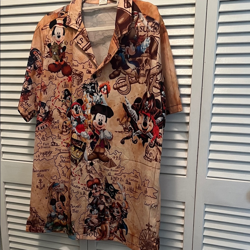 (0312) Micky Mouse Men's Tan Adventure Graphic Shirt